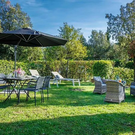 Apartment Pietro In Wine In Lucca